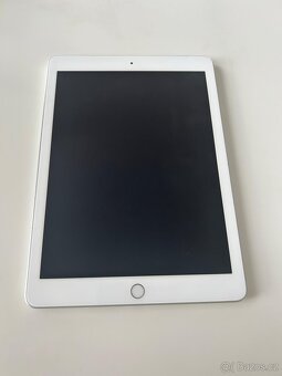 Prodám ipad 6.generace, 128 GB, nová baterie - 4