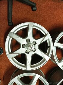 Prodám Alu disky 5x112 Audi,VW,Śkoda 7,5J x17H2 , ET 45 - 4