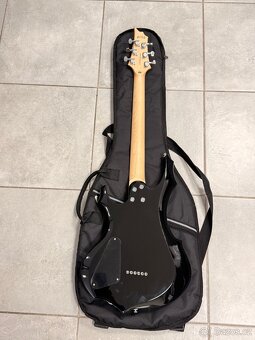 ESP LTD F-10KIT BLK elektrická kytara + obal - 4