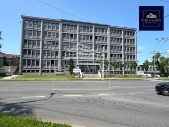 Pronájem skladových prostor – 211 m2, ul. Novinářská, Ostrav - 4