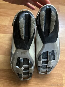 Boty na běžky Vitane Carbon SK - vel. 5,5 (38 2/3) - 4