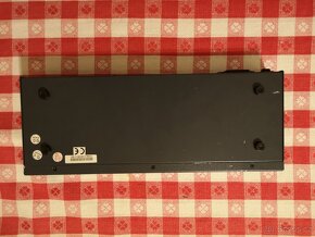 OvisLink Ether FSH16D+ - rychlý Ethernetový switch - 4