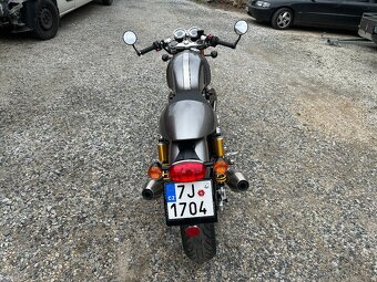 Triumph Thruxtn R 1200 2016 - 4