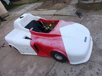 Dobová závodní motokára informace - 4