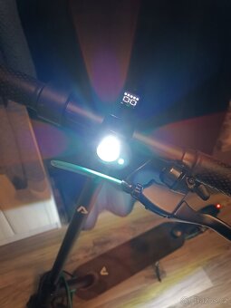 Elektro koloběžka LAMAX E-Scooter S11600 - 4