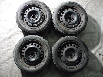 Prodám 4 orig.15"plech.kola + zim.pneu.O.MERIVA185/60/15 - 4