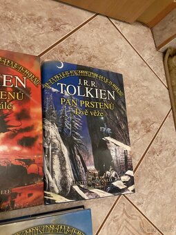 Tolkien- Pán prstenů , Hobit, Silmarillion - 4