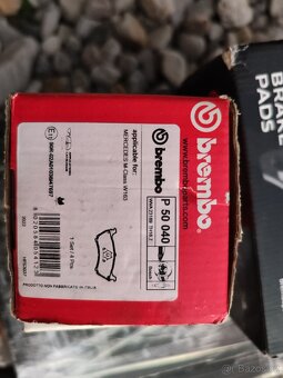 Brzdové kotouče a destičky Mercedes w163 ML - 4