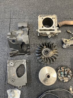 Vespa et4 125 1997-Náhradní díly - 4