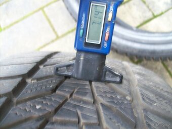 2x zimní pneu Octavia IV RS 225.40.19" - 4