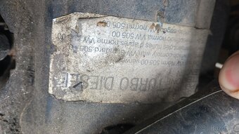 Motor 1.9 tdi 66kw Golf III - 4