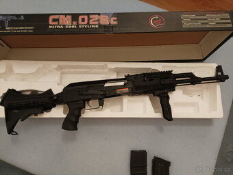 AK CM.028C - 4