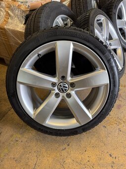 Vw Daytona 18” 5x112 s pneu 235/40 r18 - 4