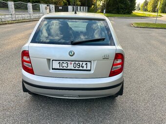 Škoda Fabia 1.4 Mpi najeto 77.000, původ ČR - 4