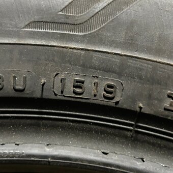 Letní pneu 255/55 R19 107W Bridgestone 4-4,5mm - 4
