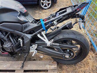 HONDA CBR 650R E-CLUTCH 2024 - 4