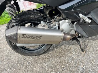 Yamaha Xmax 125 Iron max - 4