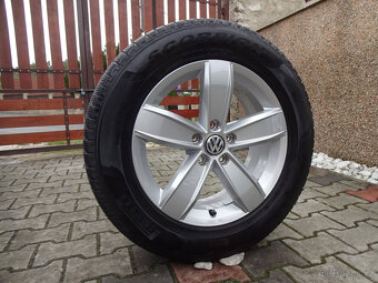 PĚKNÁ ZIMNÍ ORIGINÁL ALU 17" 5x112 pneu 215/65R17 Pirelli - 4