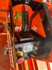 Nůžková plošina JLG 10 RS - 12 metrů - 4