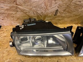 PŘEDNÍ XENONOVÁ SVĚTLA ŠKODA OCTAVIA 1 1U1 941 015 G/ 016 G - 4