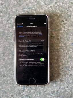iPhone 7 128GB Černý - 4