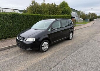 Volkswagen Touran 2,0 TDi Nová STK Tažné klima nafta - 4