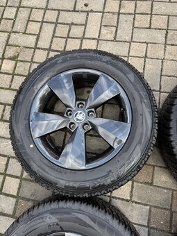 ORIGINÁL Alu Škoda NANUQ R17, 5x112 - TOP STAV, ZIMNÍ - 4