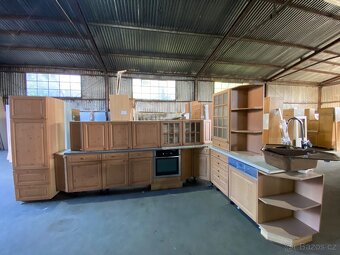 Kuchyňská linka z Německa se spotřebiči - 4