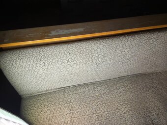 gauč - sedačka (vhodné k renovaci) - 4