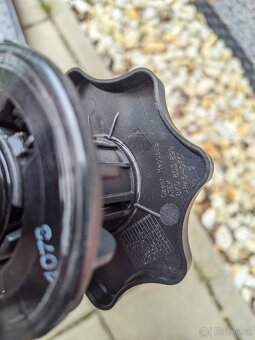 Vypln do rezervy, hever Audi A4 - 4