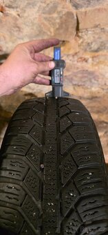 165/65/15 Semperit - zimní - pošlu poštou 1186. - 4