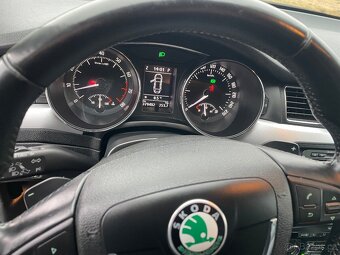 Škoda superb II 3,6 FSI - 4