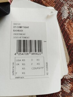 Reebok. Kompresní legíny XS - 4
