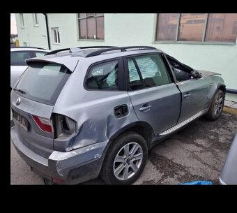 BMW X3 e83 facelift 2.0d 110kw (díly ) - 4