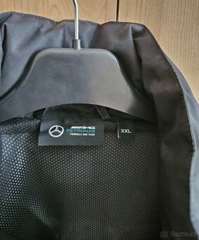 Mercedes petronas xxl bunda - 4