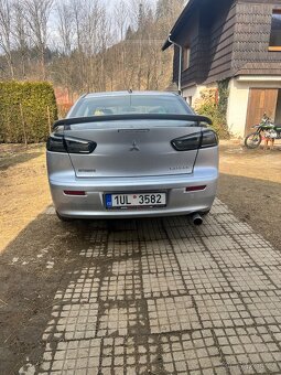 Mitshubishi lancer 1.8 105kw - 4