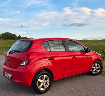 Hyundai i20 1.25 16V 62KW/84PS R.V.08/2012 - 4