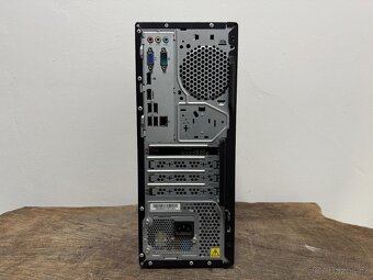 Lenovo V520-15IKL - i5-6500 / 8GB RAM / 256GB SSD / Win 10 - 4