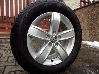 ZÁNOVNÍ ZIMNÍ ORIGINÁL VW 16" 5x112 pneu 205/60R16 - 4
