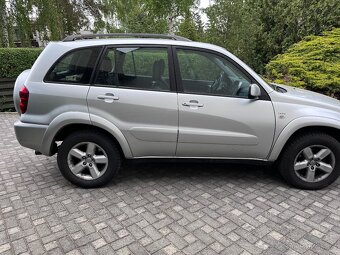 Rav4 2.0 VVTI benzin rok 2006 - 4