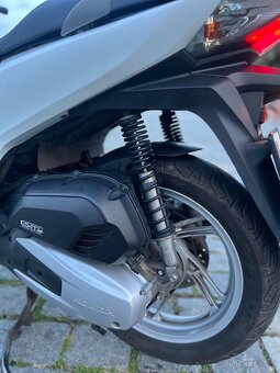 Honda sh 125i (2017) - 4