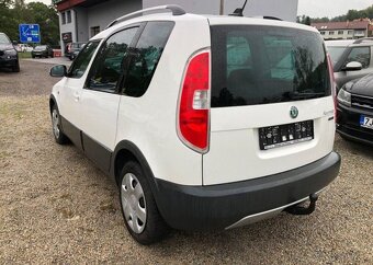 Škoda Roomster Scout 1.6 TDi nafta manuál 66 kw - 4