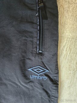 ZATEPLENÉ KALHOTY UMBRO - 4