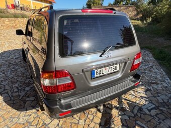 Toyota LandCruiser HDJ100 4,2 - 4