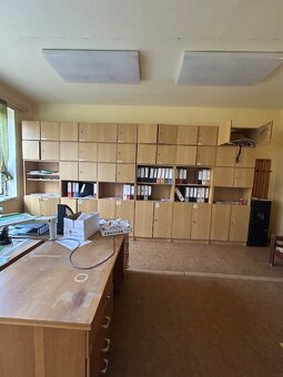 Starý nábytek z kanceláří - 4