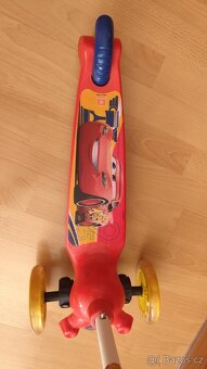 Dětská koloběžka Auta Scooter Mondo Twist & Roll - 4