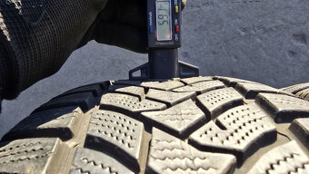 Zimní pneu 215/60/16 Dunlop - 4