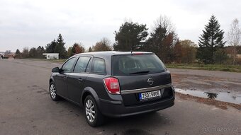 Opel Astra H Caravan 1.8 benzin 103kW - 4