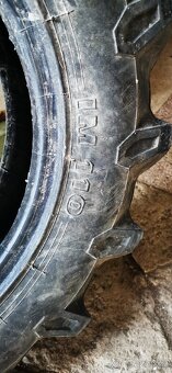 Pneu Pirelli 250/80 r18 8pr - 4