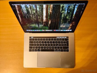 Apple MacBook Pro 15 2018 – i7 | 16GB | 256GB - 4
